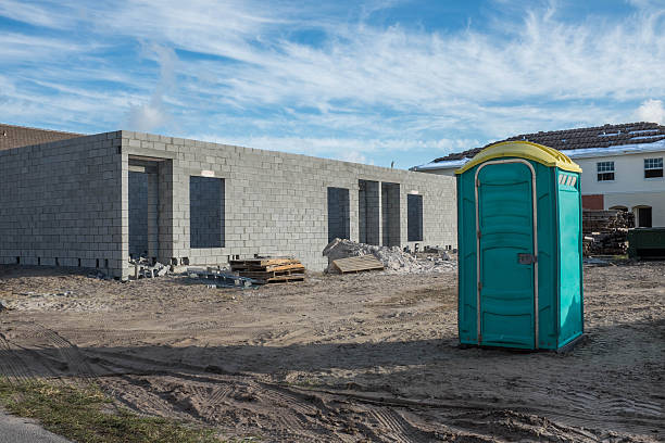 Portable Toilet Options We Offer in Meadowbrook, CA